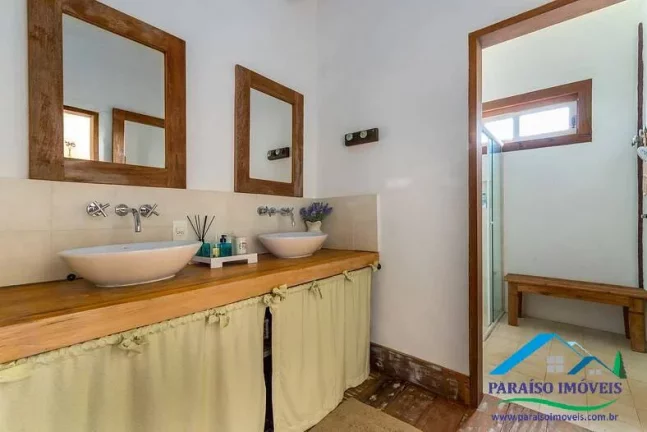 Imagem Sofisticação e Natureza: Um Refúgio Exclusivo em Gonçalves