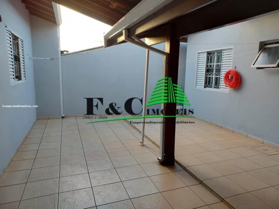 Imagem Casa para Venda em Araras, Conjunto Habitacional Heitor Villa Lobos, 3 dormitórios, 1 suíte, 2 banheiros, 2 vagas