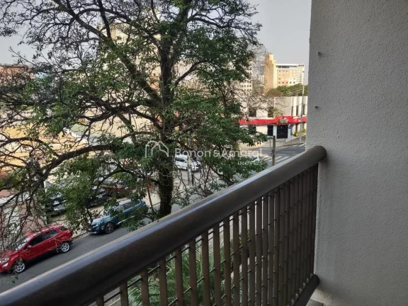 Imagem Apartamento encantador com 3 dormitórios, todos com armários planejados. A suíte principal inclui...