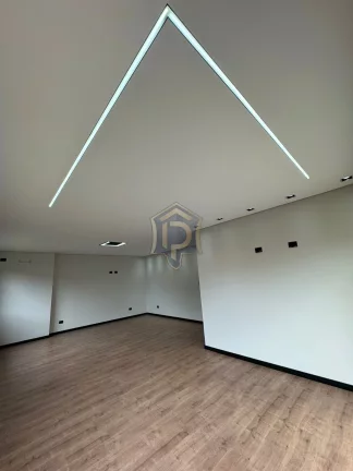 Imagem Casa Alto Padrão de esquina