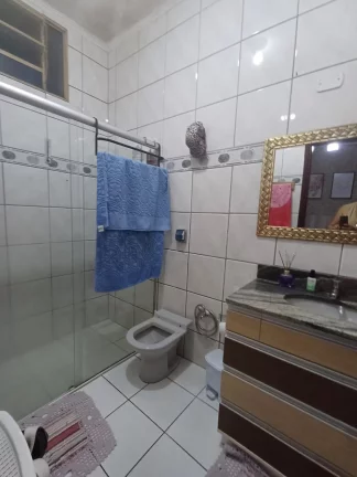 Imagem Casa de vila para venda em Vila Santa Terezinha com 2 quartos, sendo 1 suíte, 155m2