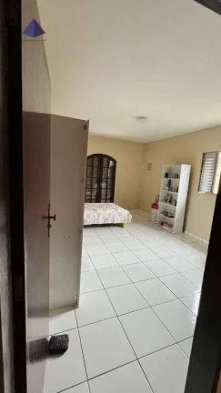 Imagem Casa com 3 dormitórios à venda, 160 m² por R$ 430.000,00 - Jardim Nova Cidade - Guarulhos/SP