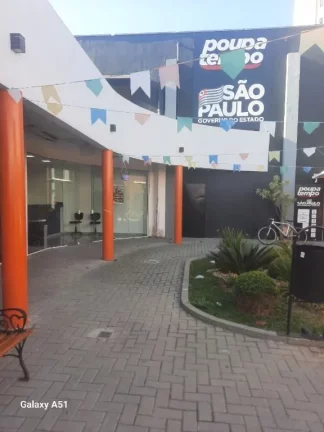 Imagem Box/Garagem para alugar por R$ 2.400,00/mês - Jardim São João - Ferraz de Vasconcelos/SP