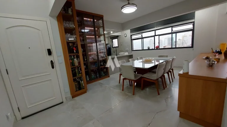 Imagem Cobertura à venda com 3 dormitórios com piscina privativa e ofurô na Pompéia de Santos/SP