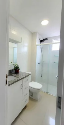 Imagem Apartamento com 3 dormitórios sendo 1 suíte e 2 vagas de garagem em Balneário Camboriú/SC
