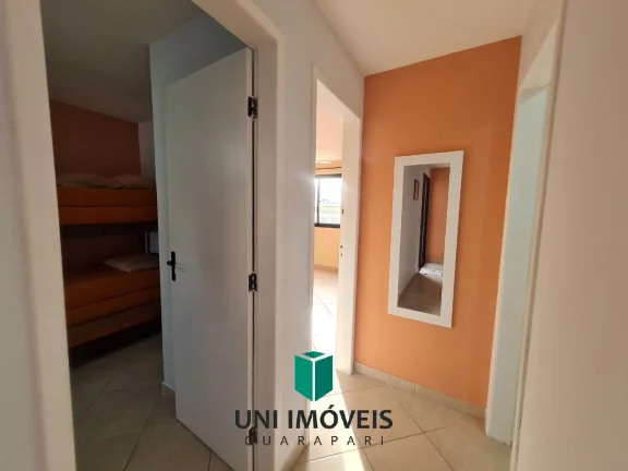 Imagem Apartamento à venda na Praia do Morro em Guarapari - Varanda, Elevador e Vista lateral para o mar