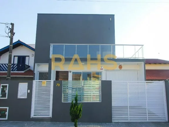 Imagem Belíssimo Sobrado a 50 metros do mar na Praia do Tabuleiro, com 246,12m² de área total construíd...