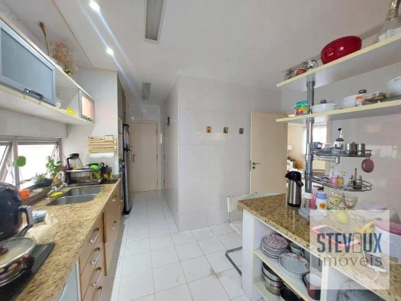 Imagem Apartamento reformado e espaçoso em Moema Pássaros para venda!