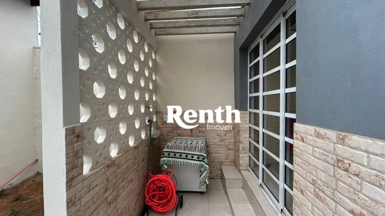 Imagem Sobrado com 3 dormitórios à venda, 198 m² por R$ 550.000,00 - Vila Industrial - Rio Claro/SP
