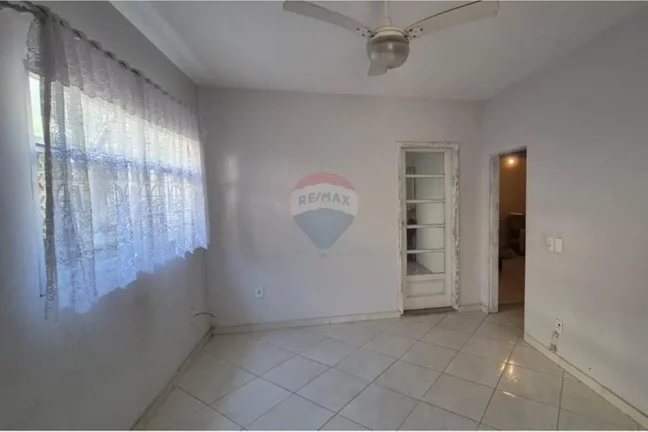 Imagem Casa á venda com 2 quartos com 70m² em Taquara - Rio de Janeiro