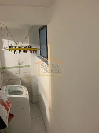 Imagem Apartamento com 60m², distribuído em 2 dormitórios, sala, cozinha, lavanderia e 1 banheiro. Possu...