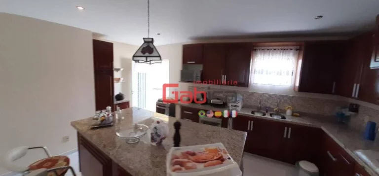 Imagem Casa com 3 dormitórios à venda, 160 m² por R$ 900.000,00 - Rasa - Armação dos Búzios/RJ