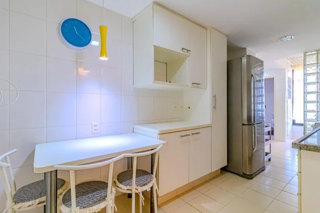 Imagem Apartamento para Venda em Rio de Janeiro, Barra da Tijuca, 3 dormitórios, 1 suíte, 3 banheiros, 2 vagas