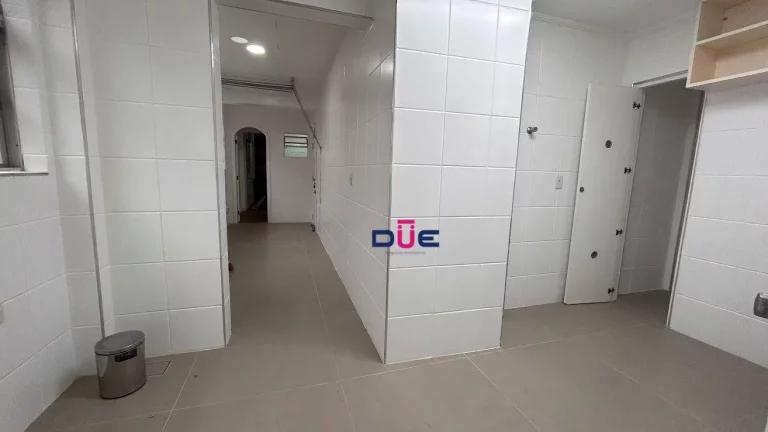 Imagem Apartamento com 4 dormitórios à venda, 345 m² por R$ 1.280.000 - Boqueirão - Santos/SP
