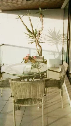 Imagem Praia de Astúrias,Lindo Totalmente Reformado,Top,100 M do Mar,Amplo 160 M² Úteis,Lazer,2 Garagens,*VENDA ou LOCAÇÃO ANUAL*