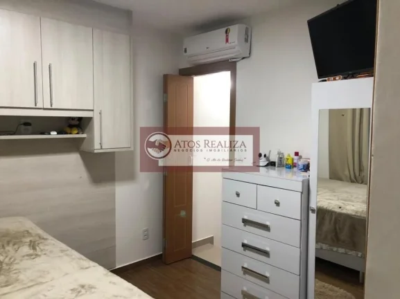 Imagem Sobrado à Venda em Pedreira-SP, 2 Suítes, 94m² por R$485mil