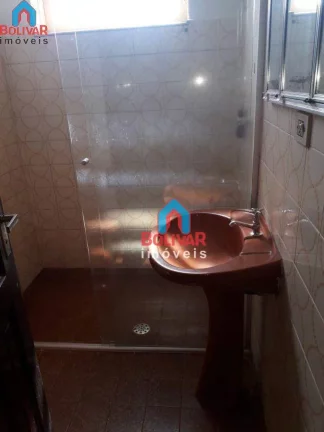 Imagem Apartamento com 3 dormitórios para alugar, 80 m² por R$ 1.200,00/mês - Setor Central - Itumbiara/GO