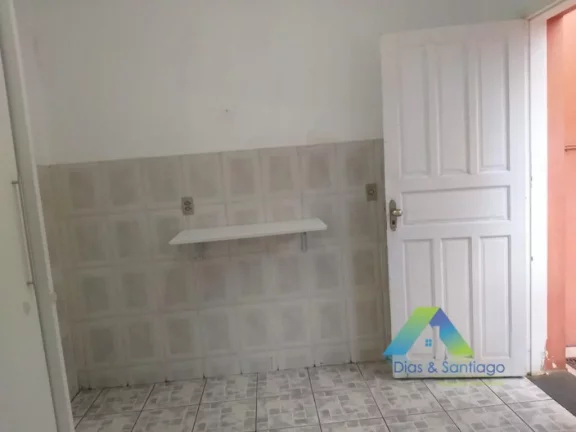 Imagem Excelente sobrado de 90m², próximo ao Aeroporto de Congonhas, 2 dormitórios, 1 vaga, edícula, bairro tranquilo, residencial e sem barulho de avião.