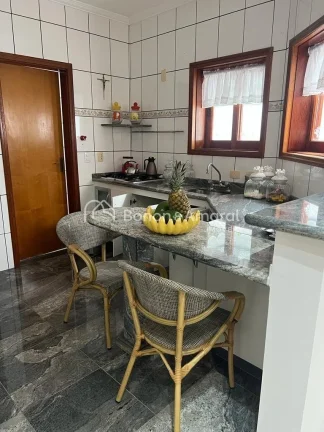 Imagem Casa com 4 Quartos à venda em Valinhos - SP.

Localizado no Condomínio Terras do Oriente a casa co...