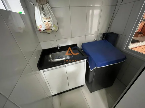 Imagem Sobrado com 3 dormitórios e 2 vagas de garagem localizado no bairro Gravatá em Navegantes