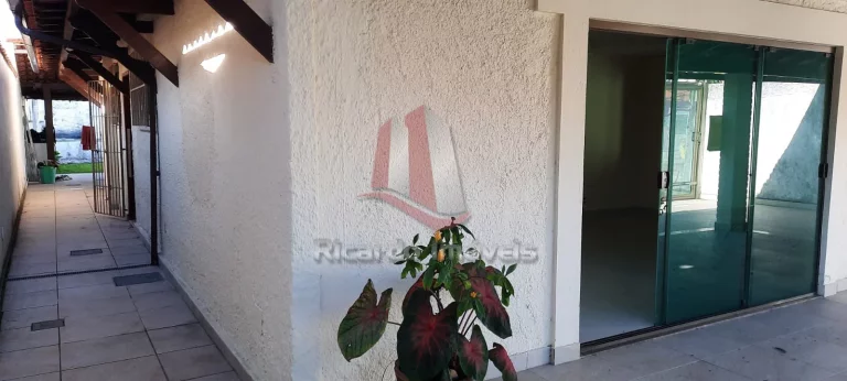 Imagem Casa Duplex Ville Blanche à Venda c/ 4 Qtos e 360 m²