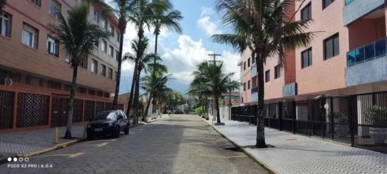 Imagem Casa à Venda em Real, Praia Grande - SP