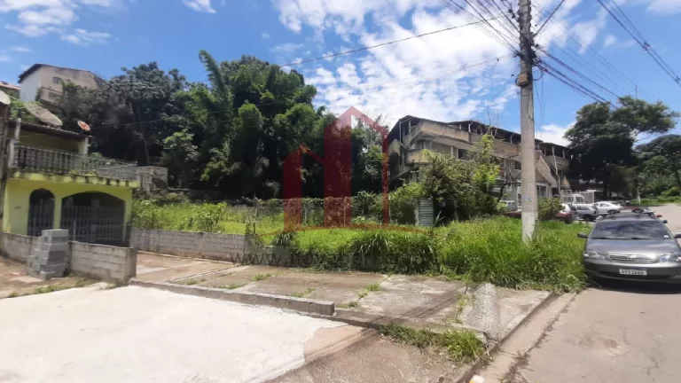 Imagem Imperdível! Casa à venda em Franco da Rocha-SP, no Jardim das Jabuticabeiras: 3 quartos, 2 salas, 2 banheiros, 2 vagas de garagem, 223,46 m².