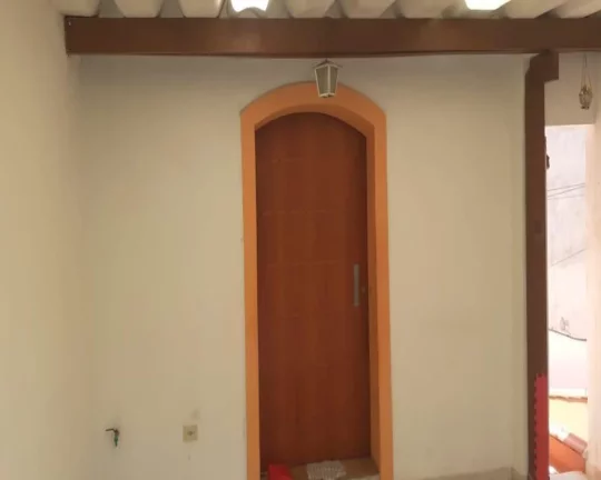 Imagem sobrado com 2 suites e 5 vagas FL26