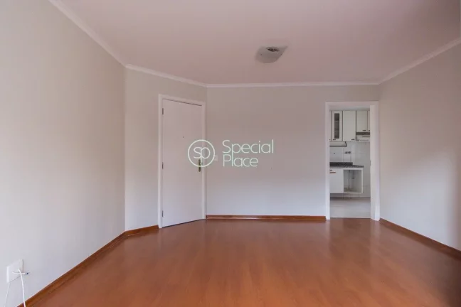 Imagem Ótimo apartamento com 78m², 3 dormitórios, sendo uma suíte, living com varanda, sala de jantar, ...