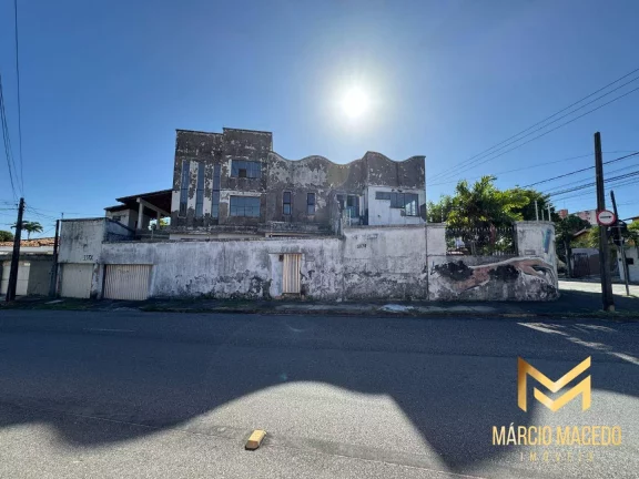 Imagem Casa com 7 dormitórios à venda, 641 m² por R$ 895.000,00 - São João Do Tauape - Fortaleza/CE