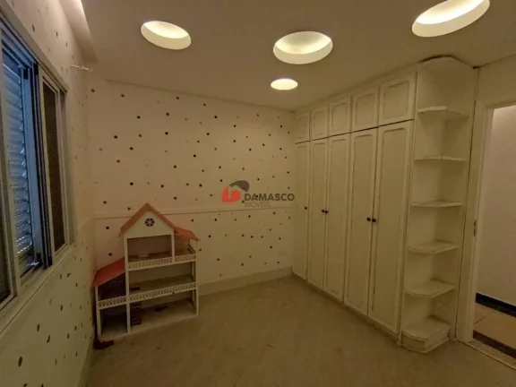 Imagem Sobrado à venda 5 Quartos, 4 Suites, 5 Vagas, 252M², Sítio da Figueira, São Paulo - SP