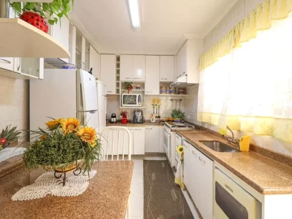 Imagem Casa à venda com 4 quartos, sendo 2 suítes, em Vila Sônia, São Paulo - SP