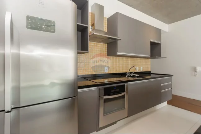 Imagem Apartamento á venda com 90 m², 1 suíte, 2 vagas, Luxo e Modernidade no Coração do Itaim Bibi