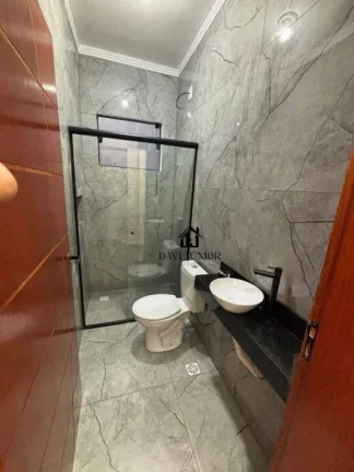 Imagem Casa com 2 dormitórios sendo 1 suíte, 134 m² - venda por R$ 425.000 ou aluguel por R$ 2.400/mês - Vila Fiori - Sorocaba/SP