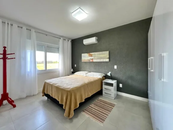 Imagem Casa em Condominio 3 Dormitórios - Bairro Atlantida Sul