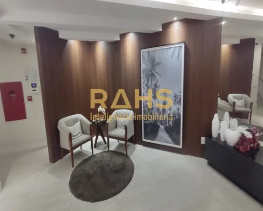 Imagem Apartamento 1 suíte mais 3 quartos no Centro em Joinville - SC por R$480.000,00. Conta com uma exce...