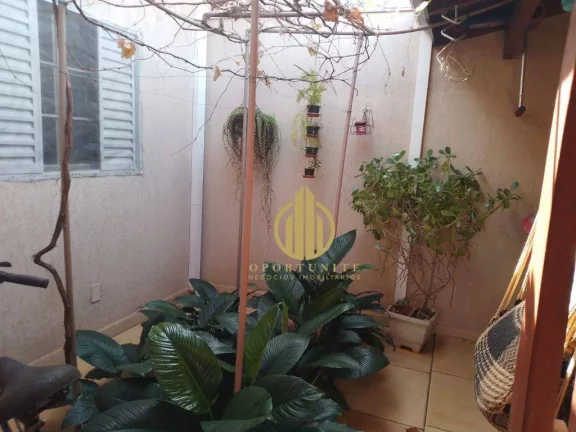 Imagem Casa em condomínio com 3 dormitórios para alugar, 180 m² por R$ 2.500/mês