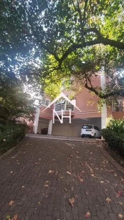 Imagem casa em condomínio fechado, condomínio de casas , casa com piscina, churrasqueira, vaga coberta, 4 suítes, portaria, segurança, casa
