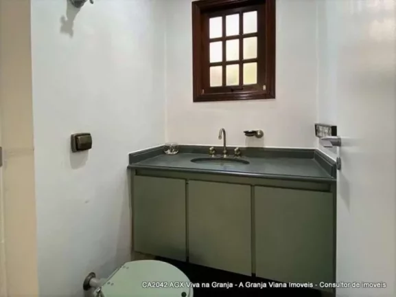Imagem Cond. SP II - 4 dorms (2 sts). Muito conforto, salão festas gourmet, rua tranquila, plana e sem saída, frente para área de preservação do condomínio!