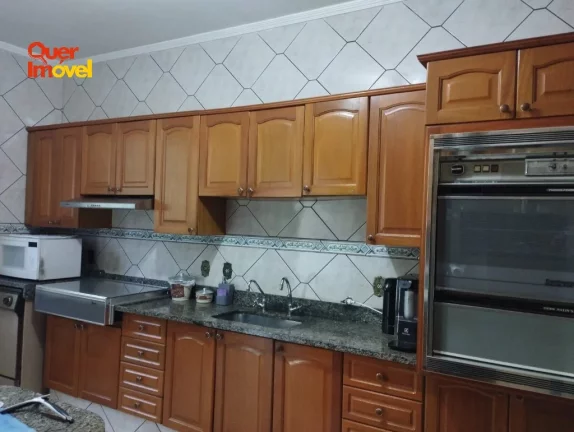 Imagem Espetacular casa à venda em Ribeirão Preto-SP, Ribeirânia: 4 quartos, 2 suítes, 3 salas, 6 banheiros, 6 vagas, 495,85m²!