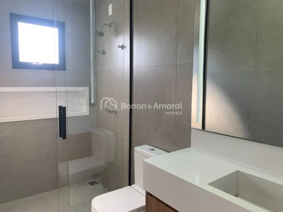 Imagem Casa térrea nova à venda com 3 quartos sendo 3 suítes, todas com armários planejados, ar condici...