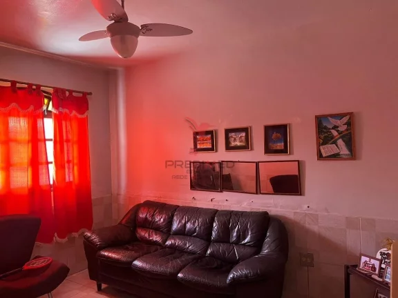 Imagem Casa com 2 Quartos à Venda Pronto para Morar