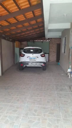 Imagem Casa com 06 dormitórios no Bairro Itacolomi - Balneário Piçarras - SC