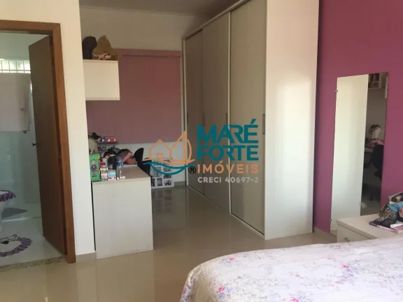 Imagem Sobrado amplo em Pindamonhangaba SP