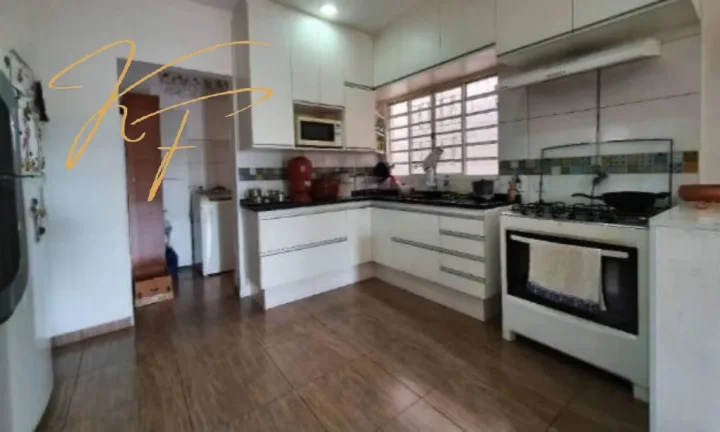 Imagem CASA RESIDENCIAL em VALINHOS - SP, JARDIM ALTO DA BOA VISTA