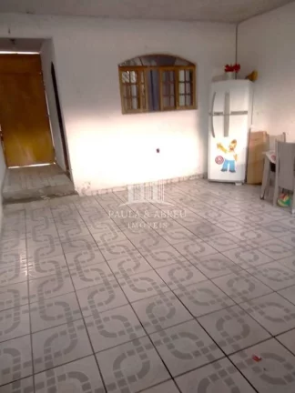 Imagem Ótima Sobrado, 2 Vagas, 3 Dormitórios, 3 Banheiros, Lavanderia Separada, Quintal Grande no Jardim Zaíra 4, Mauá