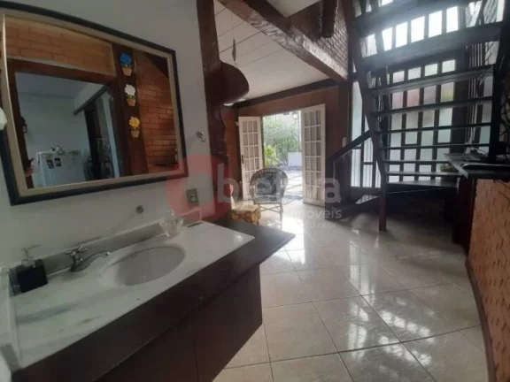 Imagem Casa com 3 dormitórios à venda, 92 m² por R$ 400.000,00 - Peró - Cabo Frio/RJ