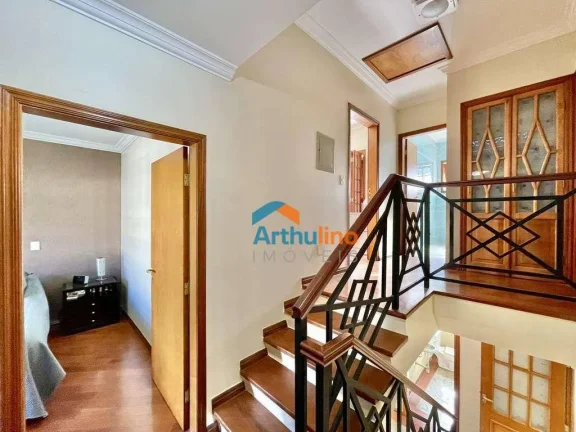 Imagem Casa com 3 dormitórios, 1 suíte, 4 vagas à venda, 318 m² por R$ 1.650.000 - São Paulo II - Cotia/SP