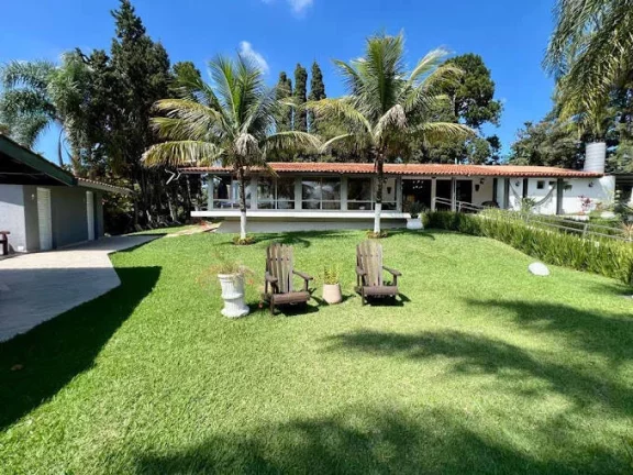 Imagem Cond. Chác. das Paineiras II - Completa e impecável, 6 dorms/3 stes!