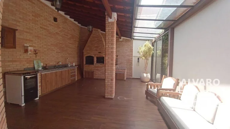 Imagem Excelente Casa térrea -com 3 dormitórios proximó ao centro de Itu
